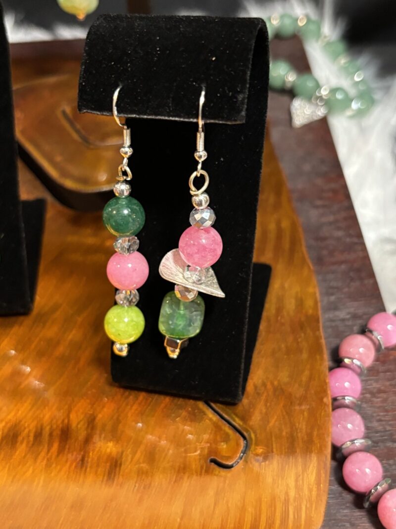 Style E22 – asymmetric pink & green: green agate, pink crackle and yellow-green rounds, crystal spacers, silver heart charm